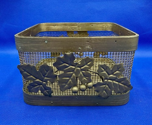 Vintage metal wood gold vine - metal,