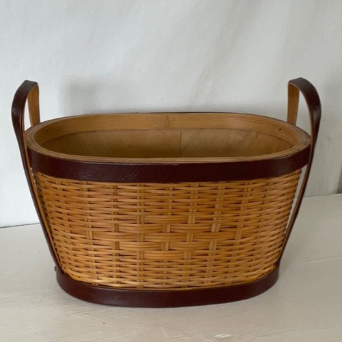 Vintage brown woven - brown, basket